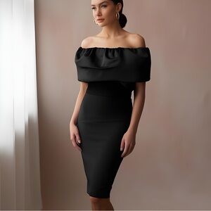 Elegant Betsy & Adam Black Strapless Gown – Size 12